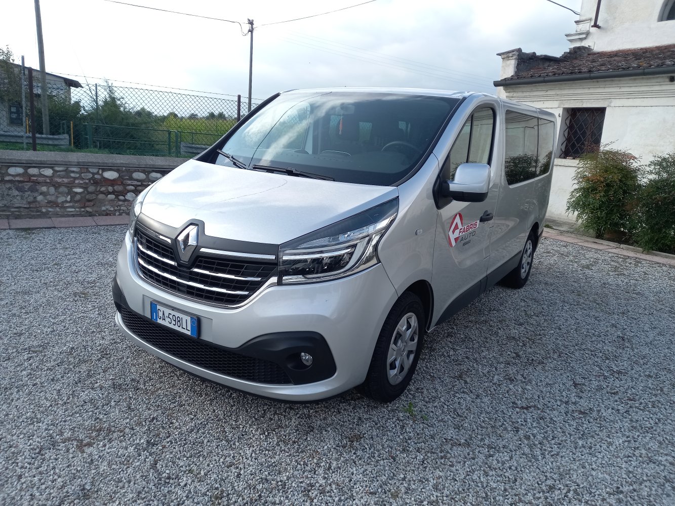 Renault TRAFIC  2.0 DCI 145CV Passenger 9 Posti