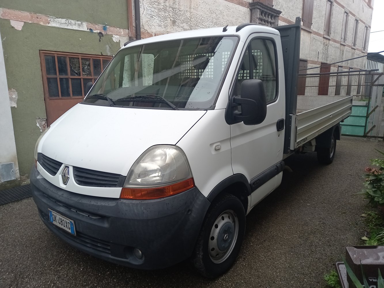 Renault MASTER 2.5 DCI Cassone Aperto